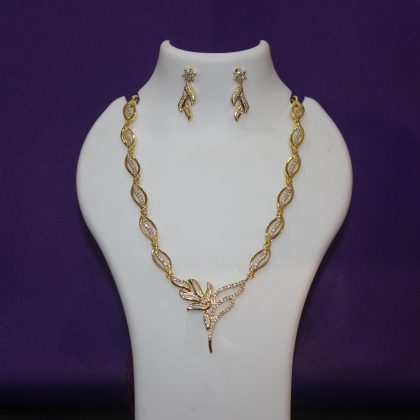 Beautiful American Diamond Necklace Set Design-19