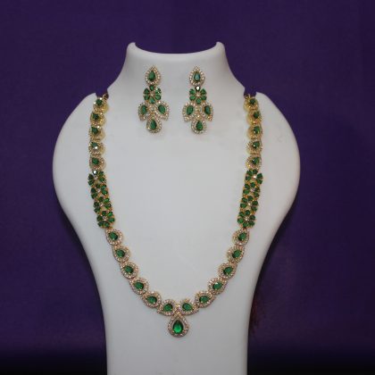 Beautiful American Diamond Necklace Set Design-20