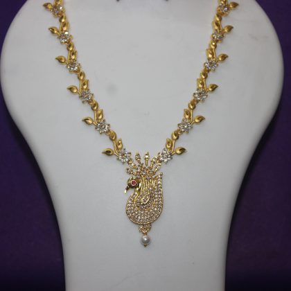Beautiful American Diamond Necklace Set Design-22